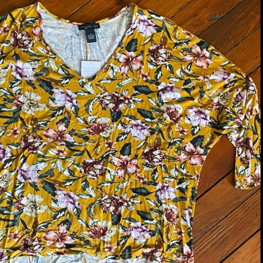 Joan Vass Woman V-Neck Blouse Floral Mustard Size 2X Modal NWT 3/4 Sleeve